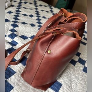 Portland Leather Goods medium crossbody in Cognac